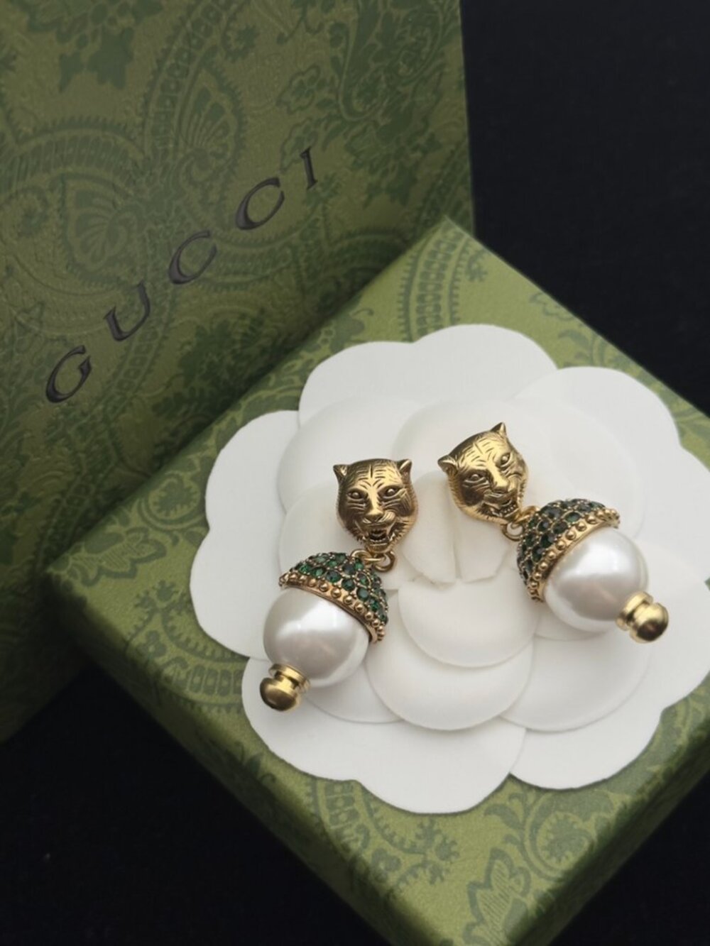 Gucci portrait earrings - Picture 2 of 4